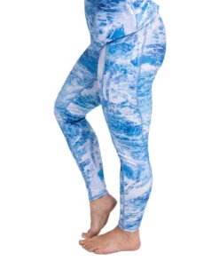 Realtree Women's 7/8 Leggings With Cell Pockets | Aspect -Realtree Aspect Workout 880x10803 95244.1688074152