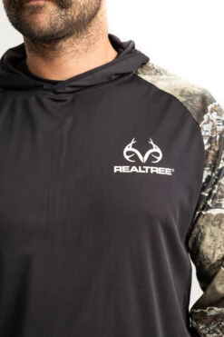 Realtree Men's Folsom Performance Hooded Long Sleeve Tee | EXCAPE -Realtree C11210 BK detail 14037.1693250511