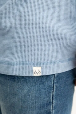 Realtree Men's Highwayman Blue Work Thermal Long Sleeve Shirt -Realtree C11217 BL detail3 89905.1693257803