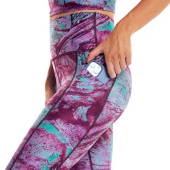 Realtree Women's 7/8 Leggings With Cell Pockets | Aspect -Realtree CellPhone PK 58134.1688074152