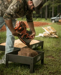 Realtree JAG (Just Above Ground) 50 Wildlife Feeder 10 Realtree JAG (Just Above Ground) 50 Wildlife Feeder -Realtree JAG50 Use 30274.1689783602