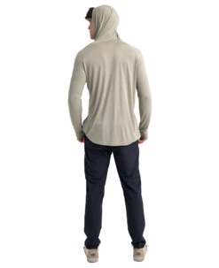 Realtree Fishing Bamboo Men's Long Sleeve Green Hooded Shirt -Realtree M104 GR BACK FULL.jpg 49226.1683668825