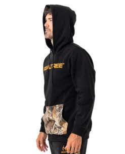 Realtree Men's  Black Fleece Camo Pocket Hoodie | EDGE -Realtree RO500 BK HOODIE 09868.1684250856