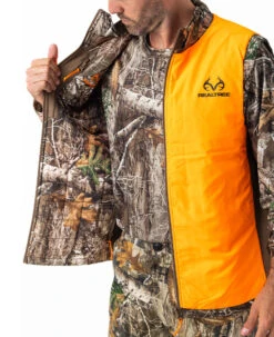 Realtree Men's Camo Pro Staff Reversible Hybrid Puffer Vest -Realtree RO530 ED BLAZE REVERSIBLE OPEN 42922.1684270662