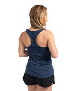 Realtree Women's Fish Tank -Realtree RT Fish Tank 880x10804 66728.1682545209